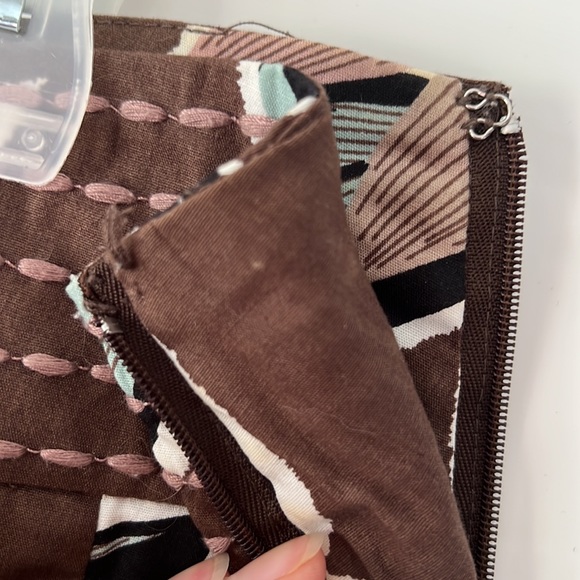 RW&Co Brown, Pink & Teal Knee-Length Lined Skirt - size 2 - Picture 8 of 8